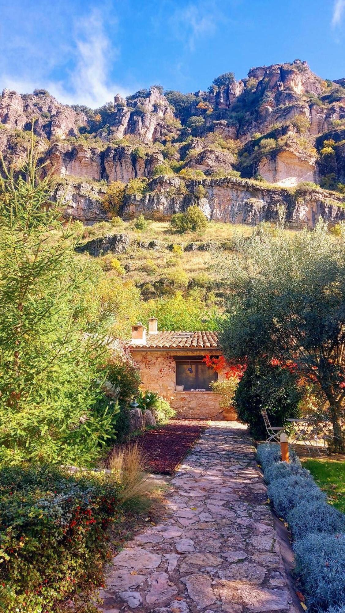Casa Corazon De Piedra En El Rio Dulce Pension Aragosa Buitenkant foto