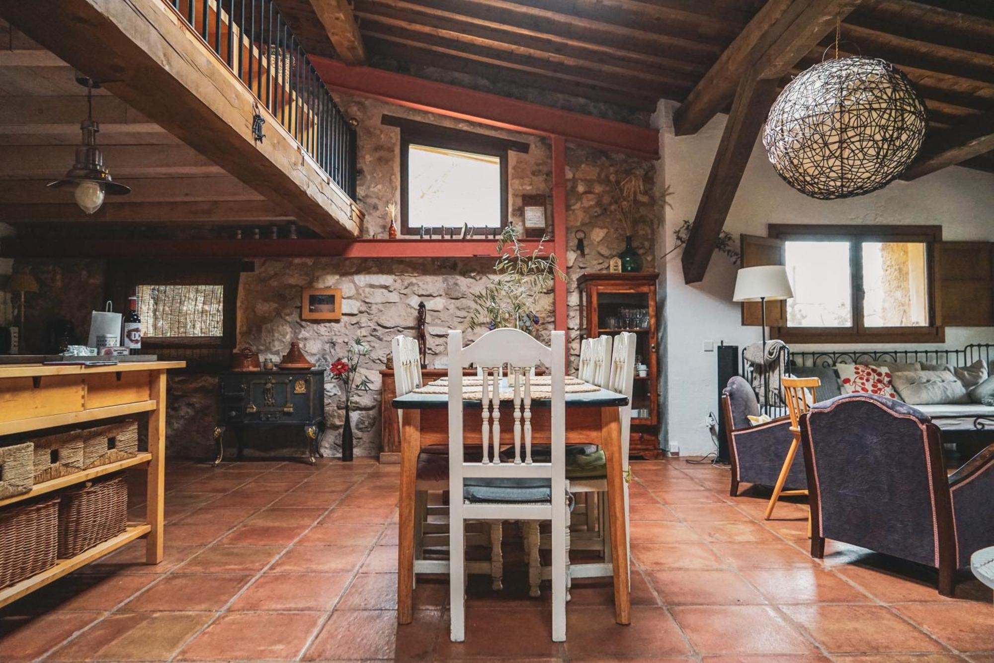Casa Corazon De Piedra En El Rio Dulce Pension Aragosa Buitenkant foto